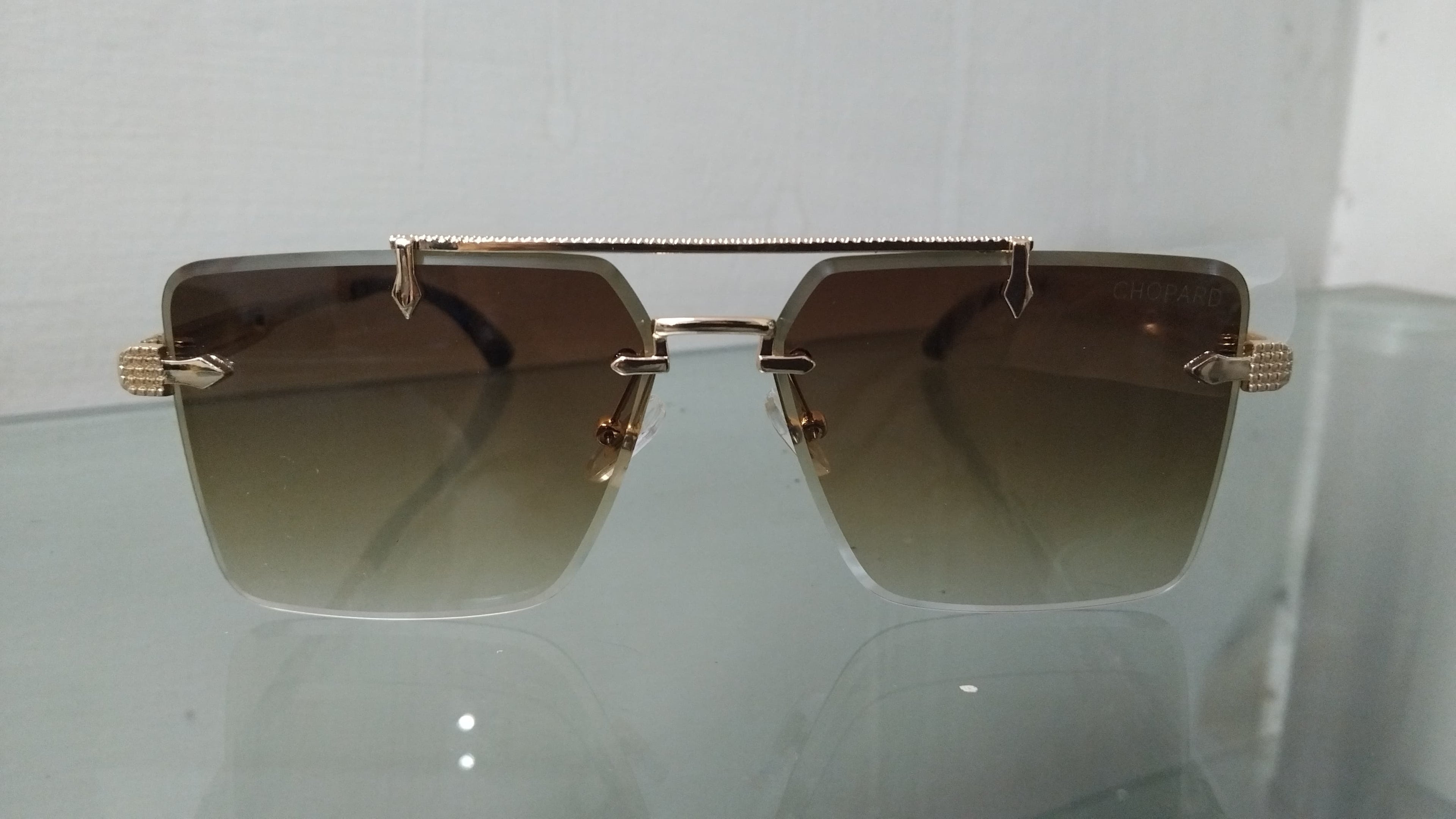 Rimless Square Sunglasses – Gold Metal Frame with Brown Gradient Lenses Luxury Designer Shades