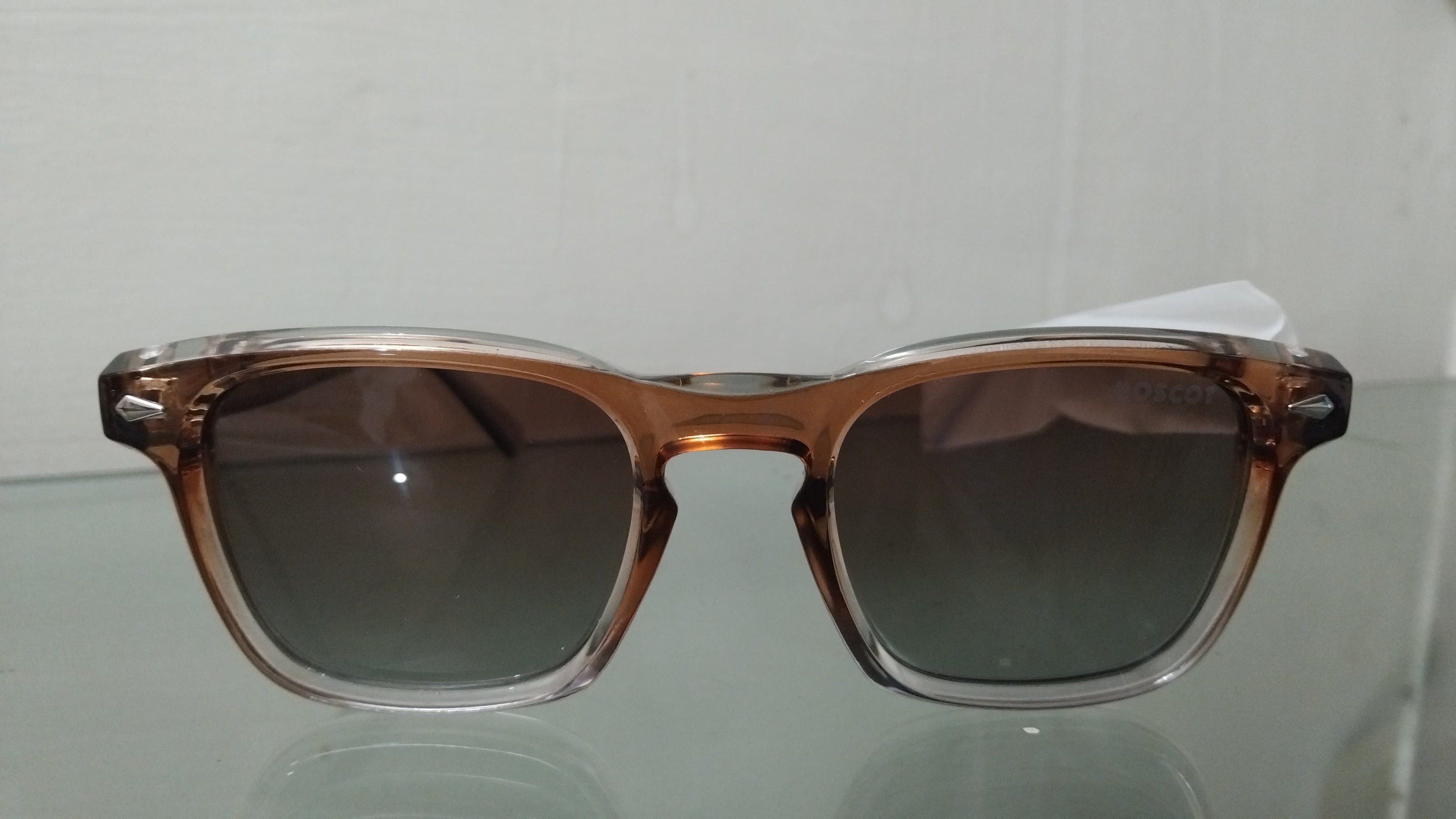 Classic Transparent Brown Square Sunglasses for Men & Women – UV Protection, Stylish Everyday Eyewear